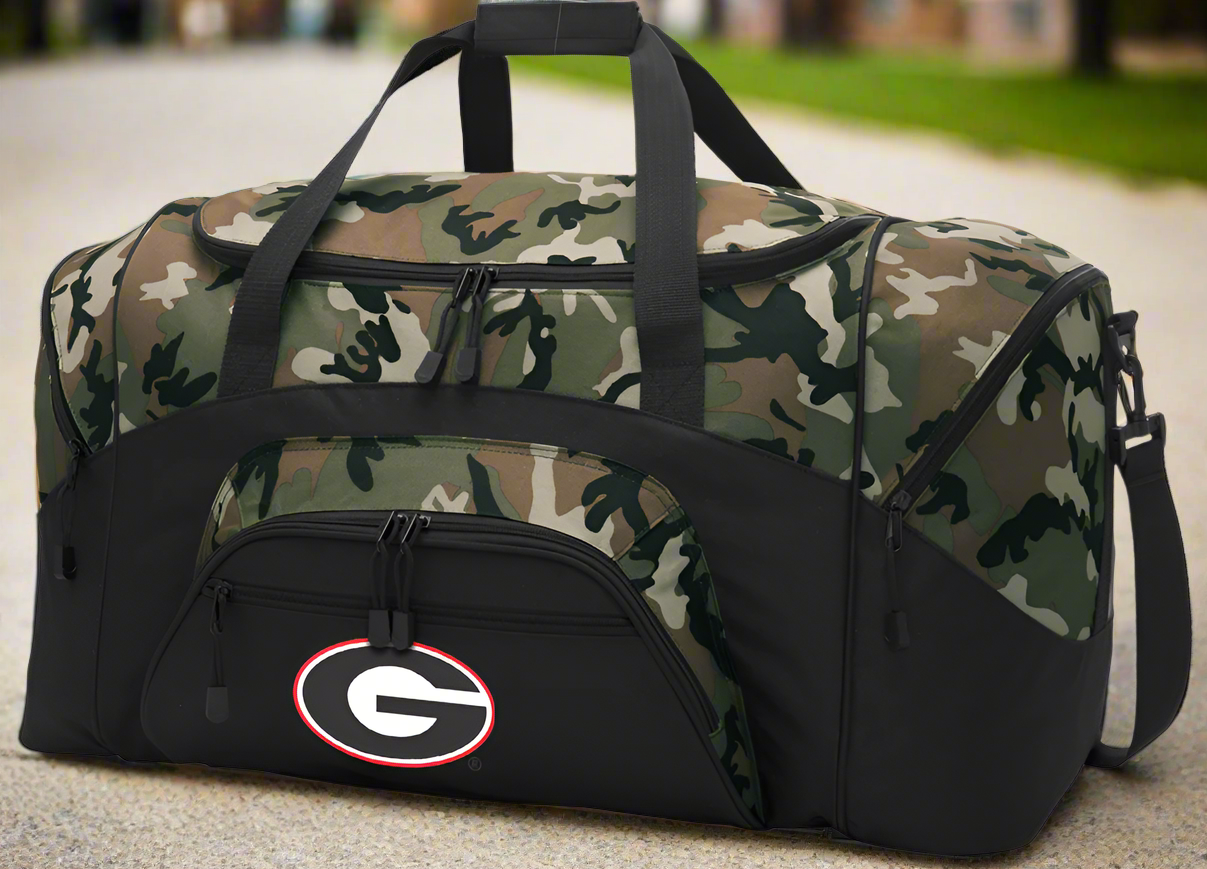 University of Georgia Large Camo Duffel Bag UGA Bulldogs Suitcase or Sports Gear Bag