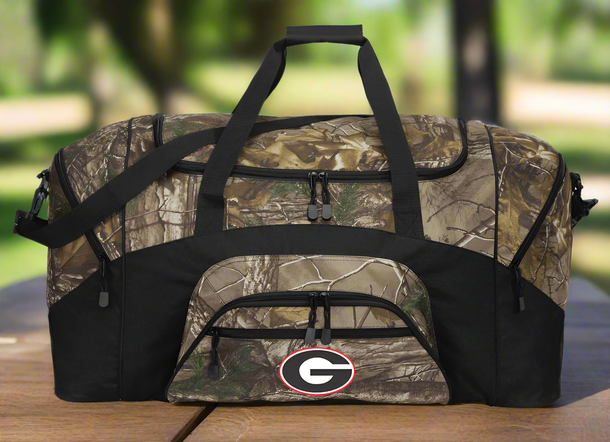 University of Georgia Camo Duffel camping or hunting Gear Bag