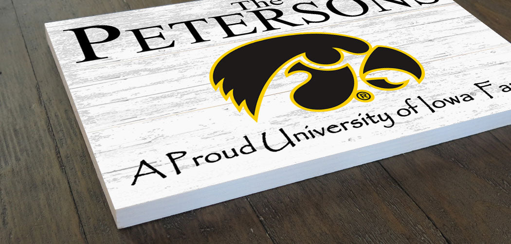 University of Iowa Family Name Sign for Iowa Hawkeys Alumni, Fans or Graduation